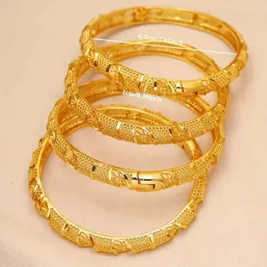Women's Open Cuff Bracelet,Fashionable Bangles, Classic Luxury Design,Perfect for Holiday, Punk Style, All SeasonsJeelry