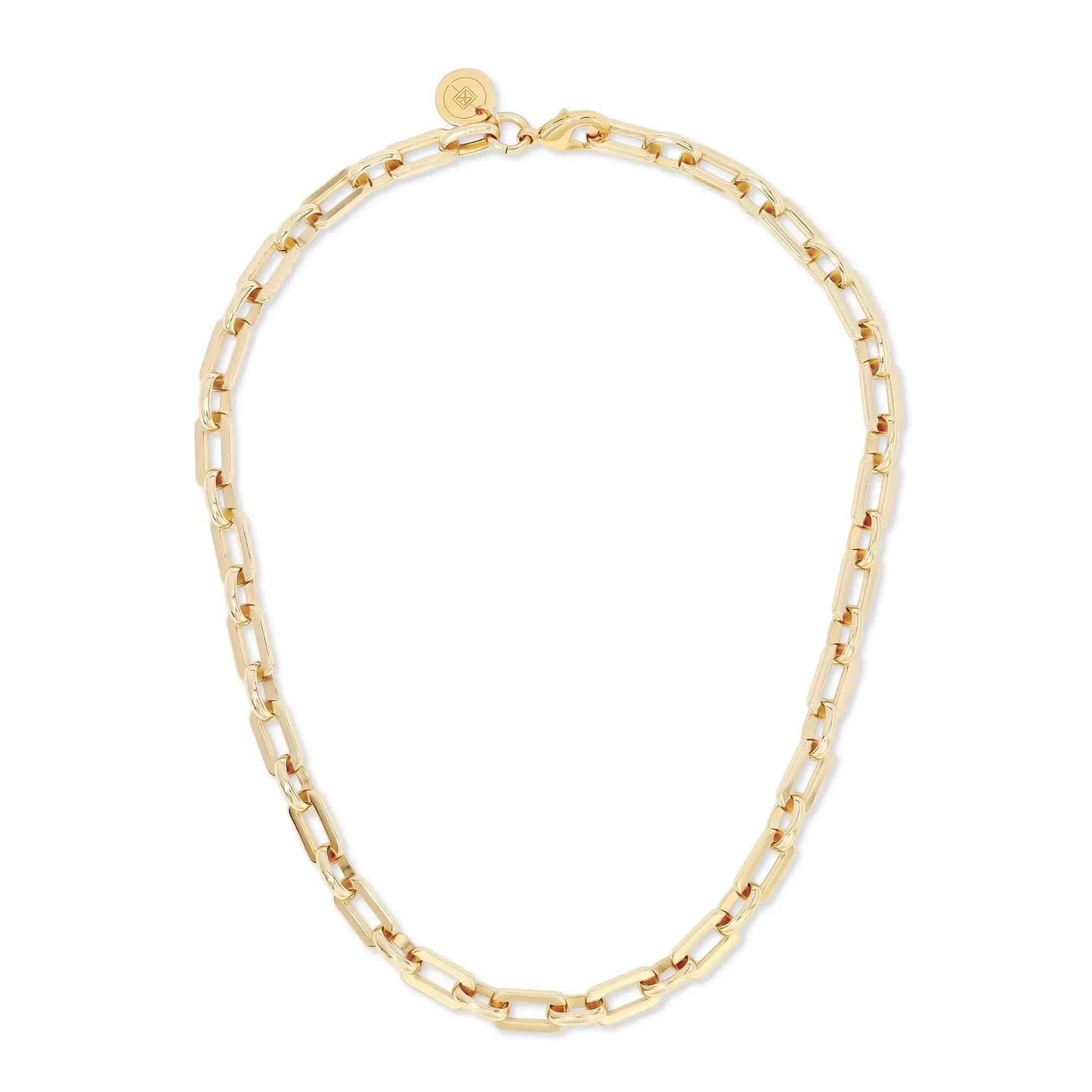 Liv Necklace - Elegant Design with Chain and Pendant, Ideal for Any Occasion