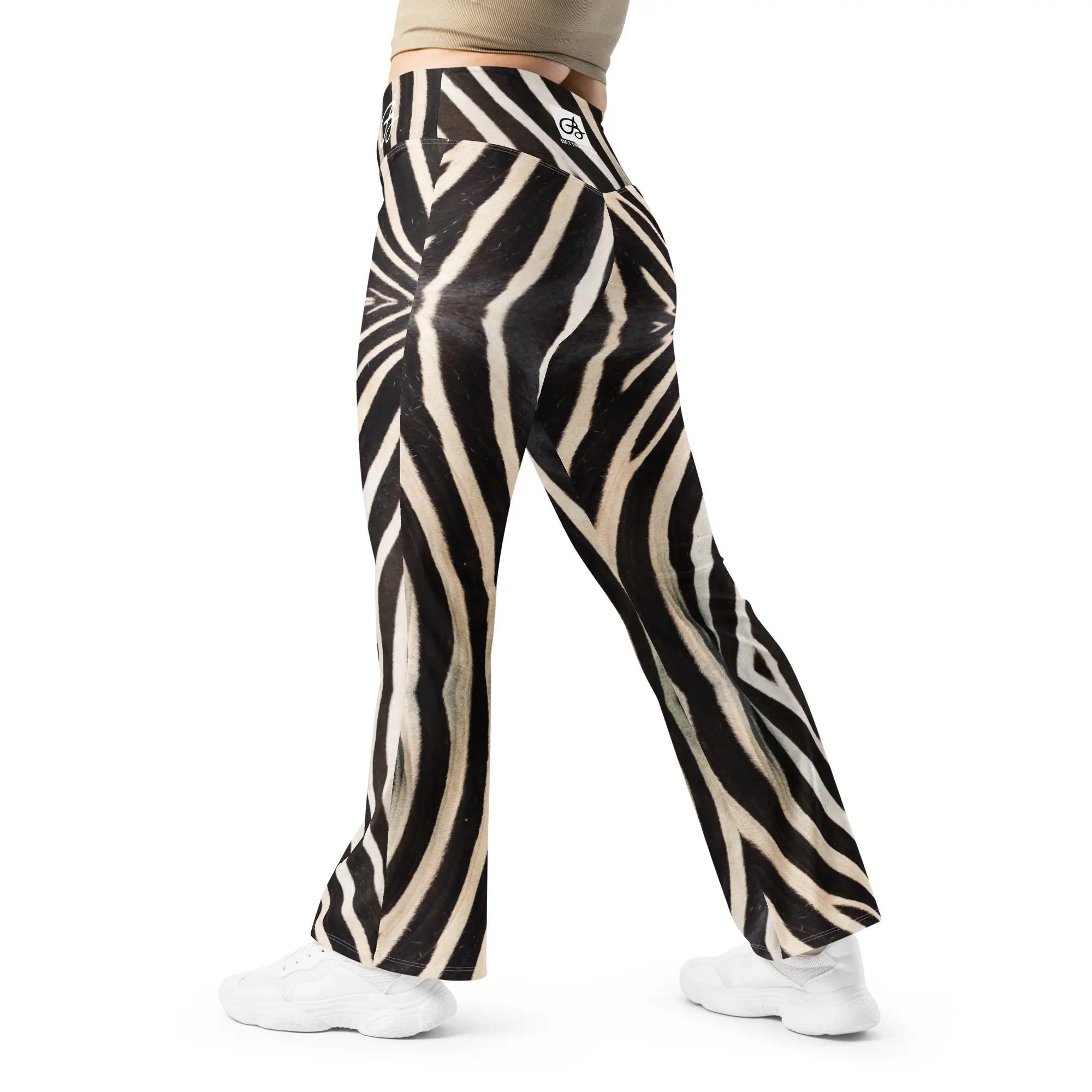 Zebra Flared leggings