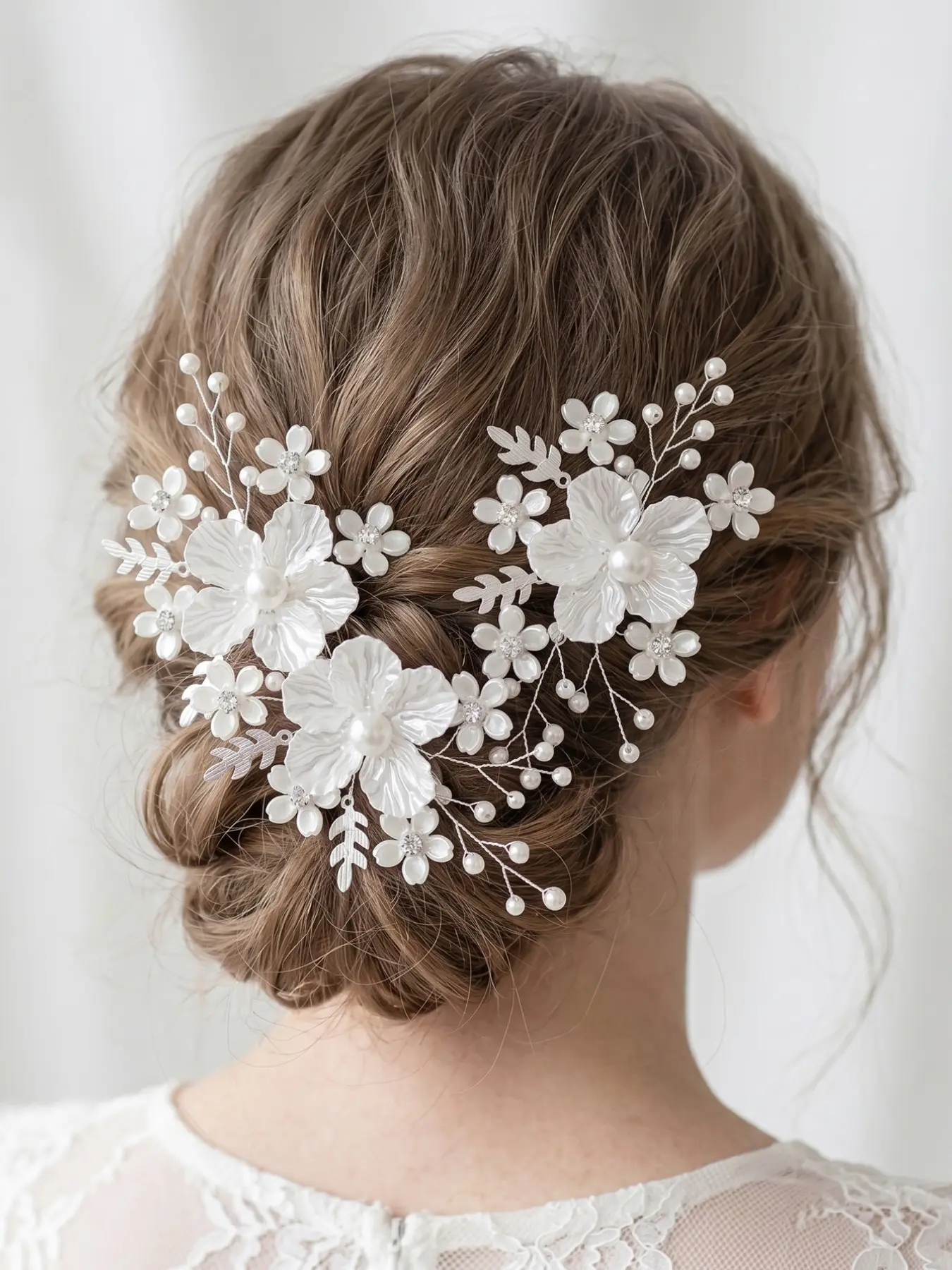 3-Piece Bridal Hair Clips Set, Elegant Floral Pearl Hairpins, Luxury Rhinestone Wedding Hairpiece Accessories, Perfect for Bridesmaids & Photoshoots
