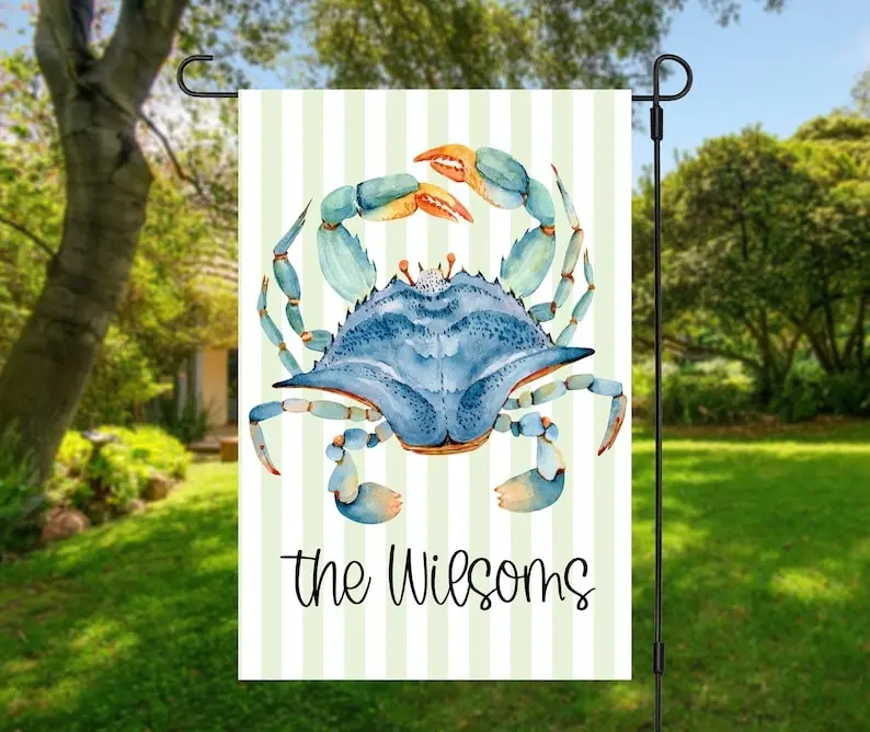 Blue Crab Coastal Garden Flag, Personalized Family Name Banner, Nautical Beach House Decor, Seaside Yard Flag, Summer Outdoor Gift