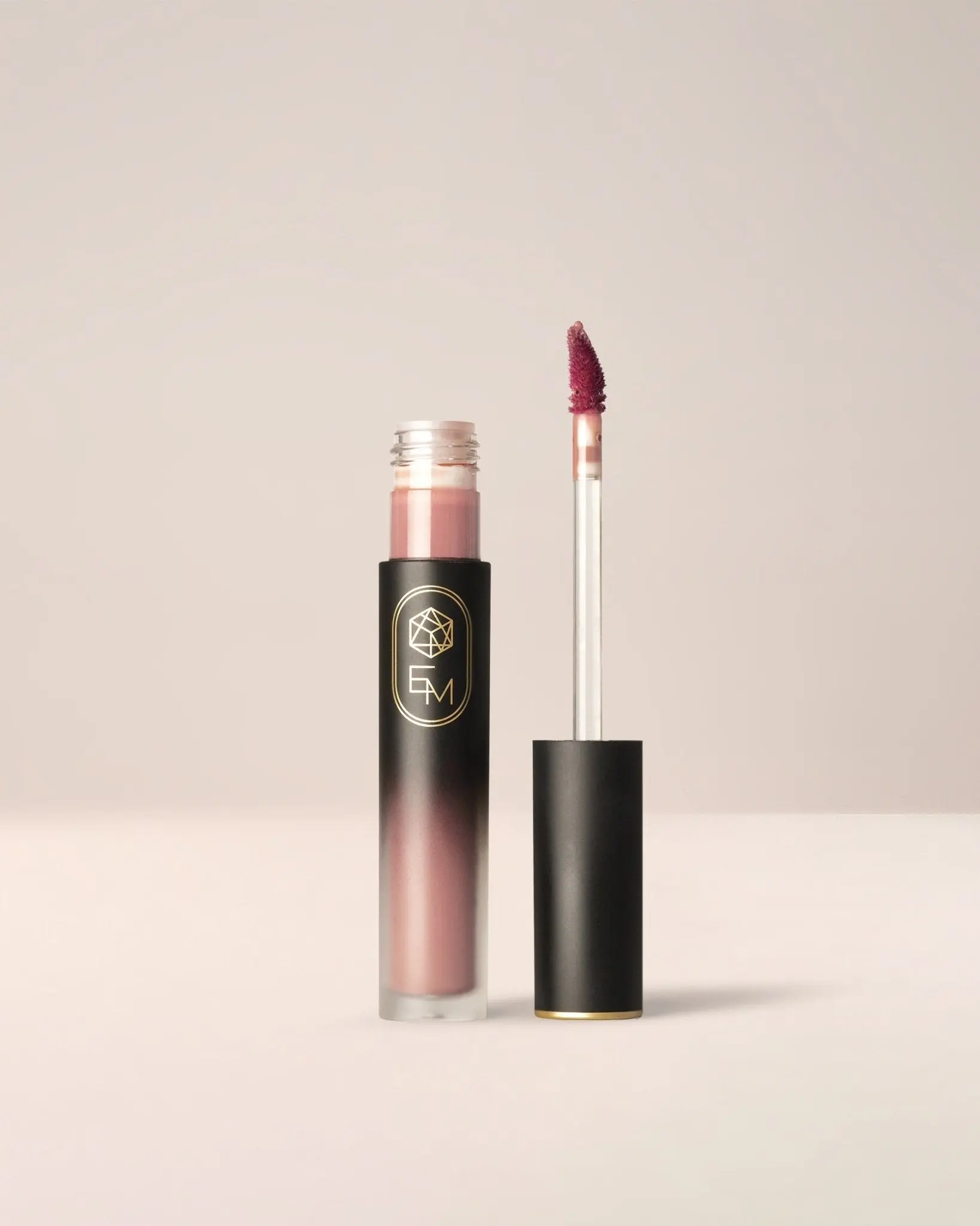 Phantom Blur Lip Tint Phantom Blur Lip Tint