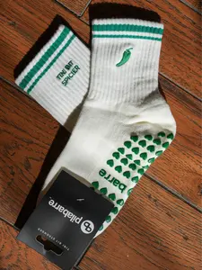 Barre “Tini Bit Spicier” Grip Socks