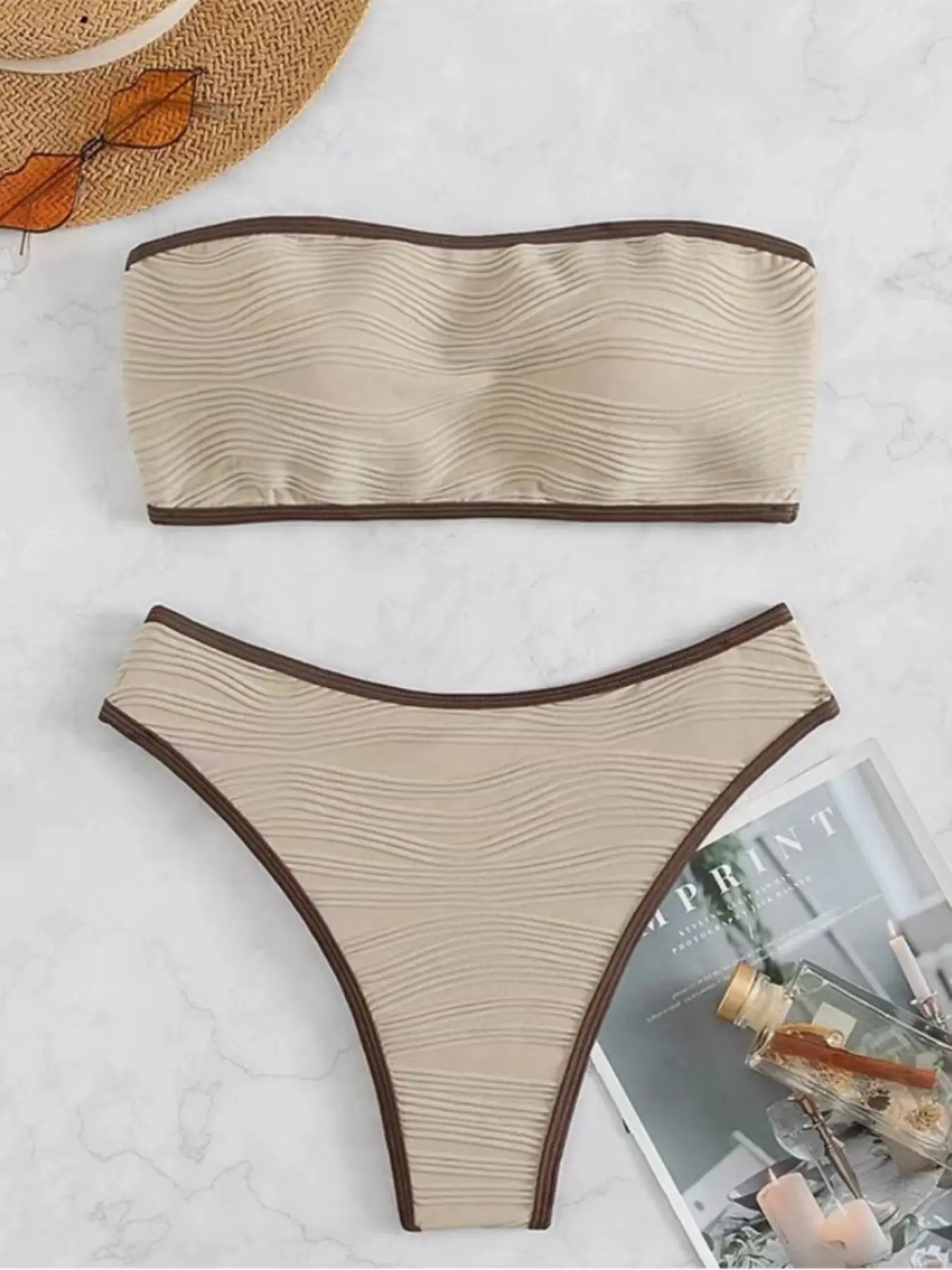 Two-Piece Set Women's Summer Textured Contrast Binding Bikinis Sets, Casual Sleeveless Padded Bandeau Swim Top & High Cut Swim Bottom Swimsuit for Wom