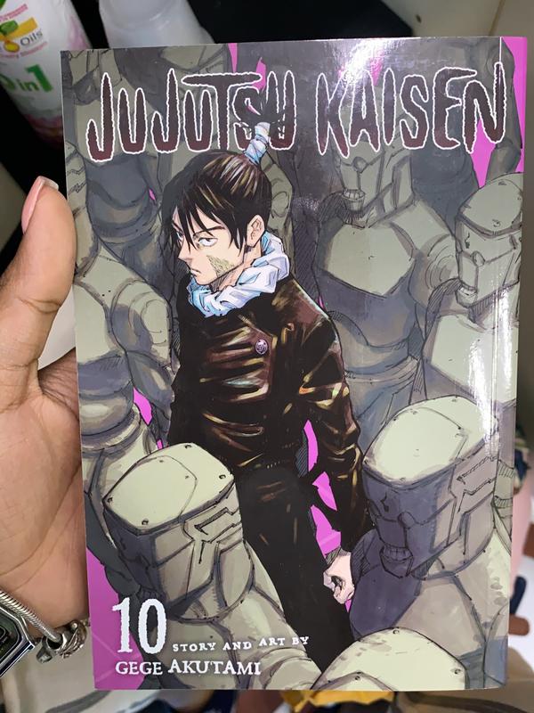 Gege Akutami Jujutsu Kaisen Vol 10 Paperback Edition Story and Art by Gege Akutami Volume 10 Comic Book Number 61