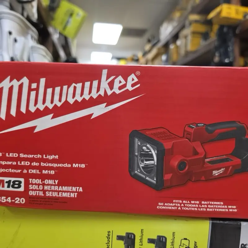 MILWAUKEE M18 18-Volt 1250 Lumens Lithium-Ion Cordless Search Light