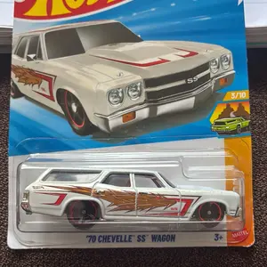 Hot Wheels '70 Chevelle SS Wagon - 3/10 Series - 3+ Years Old - White with Red and Orange Flames - 1:64 Scale Model Car