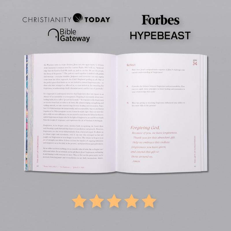 Alabaster A Beautiful Year in the Bible: The 52-Week Bible Study for Women Daily Devotional Journal with Thoughtful Prompts & Suggested Readings (Soft-Cover)