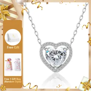 Moissanite 1-2ct Halo Heart Pendant Necklace Sparkling White Heart Pendant Copper Necklace Jewelry for Wedding Engagement Anniversary Romantic Elegant Gift Daily Wear