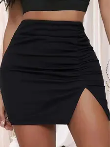 New Women's Fashion Casual Fitted Bodycon Trendy Solid Color Short Half Skirt, Bottoms, Womenswear, Stylish Ladies' Clothing, Perfect for Daily Wear