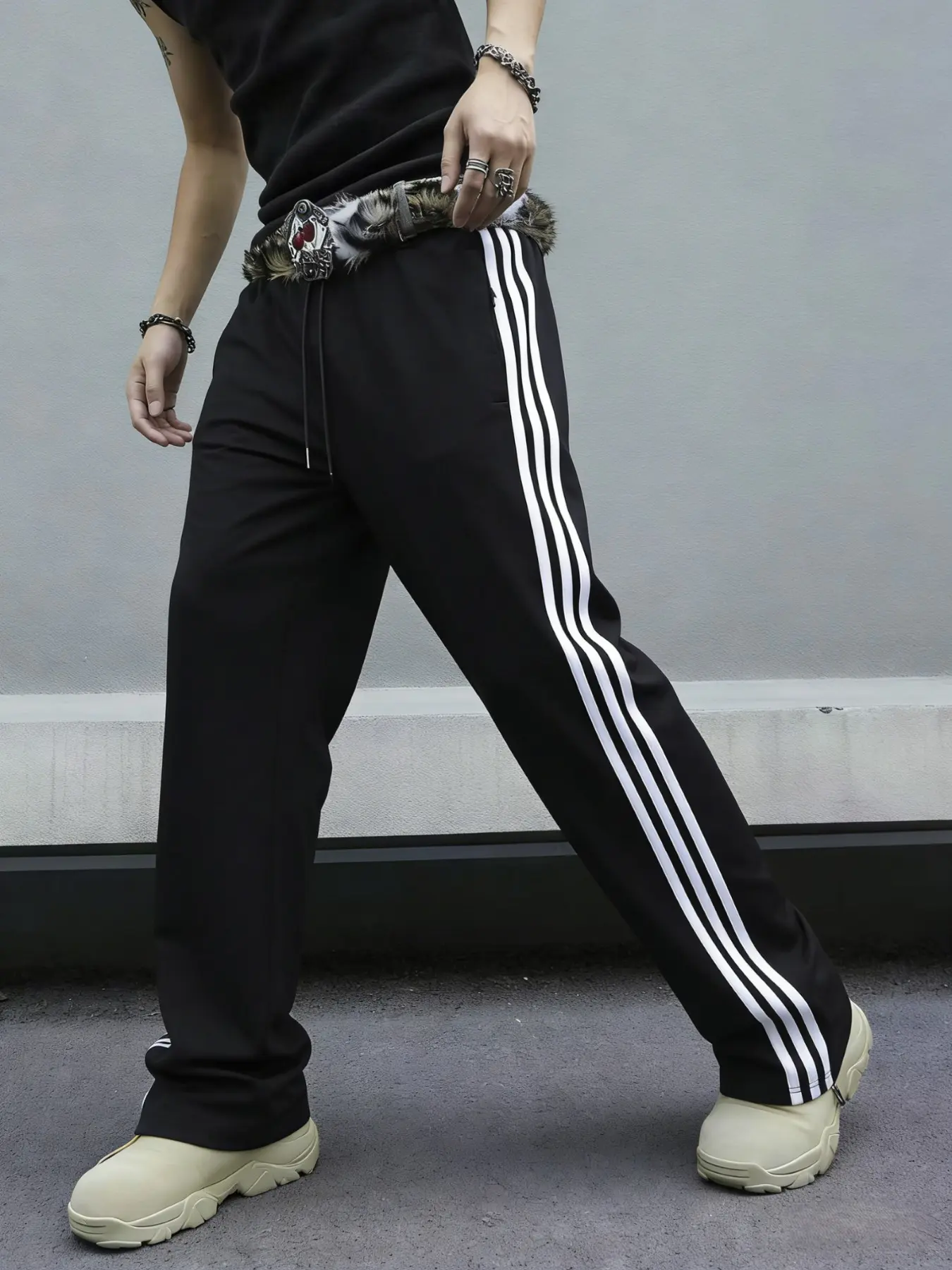 Men's Striped Sweatpants, Loose Fit Casual Joggers, Breathable Elastic Running Pants, Ideal for Commuting, Fitness, Running, Hiking