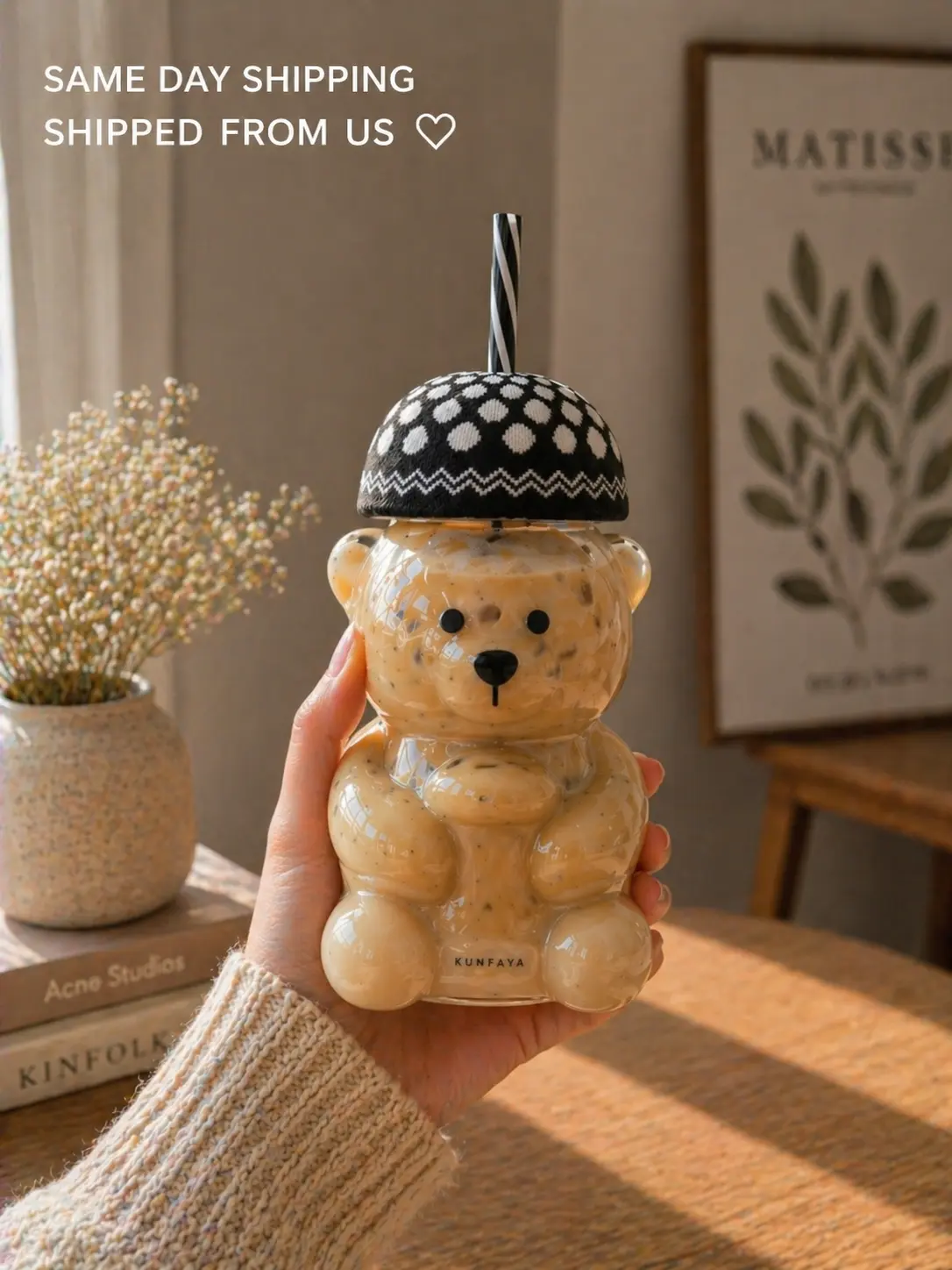 Keffiyeh Bear Cup 20oz, Aesthetic Glass Tumbler with Straw, Handmade Hat Cup