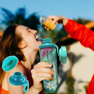 DIPESI 4 Pack Magnetic Soda Can Lids Reusable Airtight Can Easy to Use Keep Drinks Fresh & Bug/Dust Free Fits Standard Cans Great for Party Beverage Utensil Drinkware，Lids for Cans Drinking Gadgets drink carrier caddy