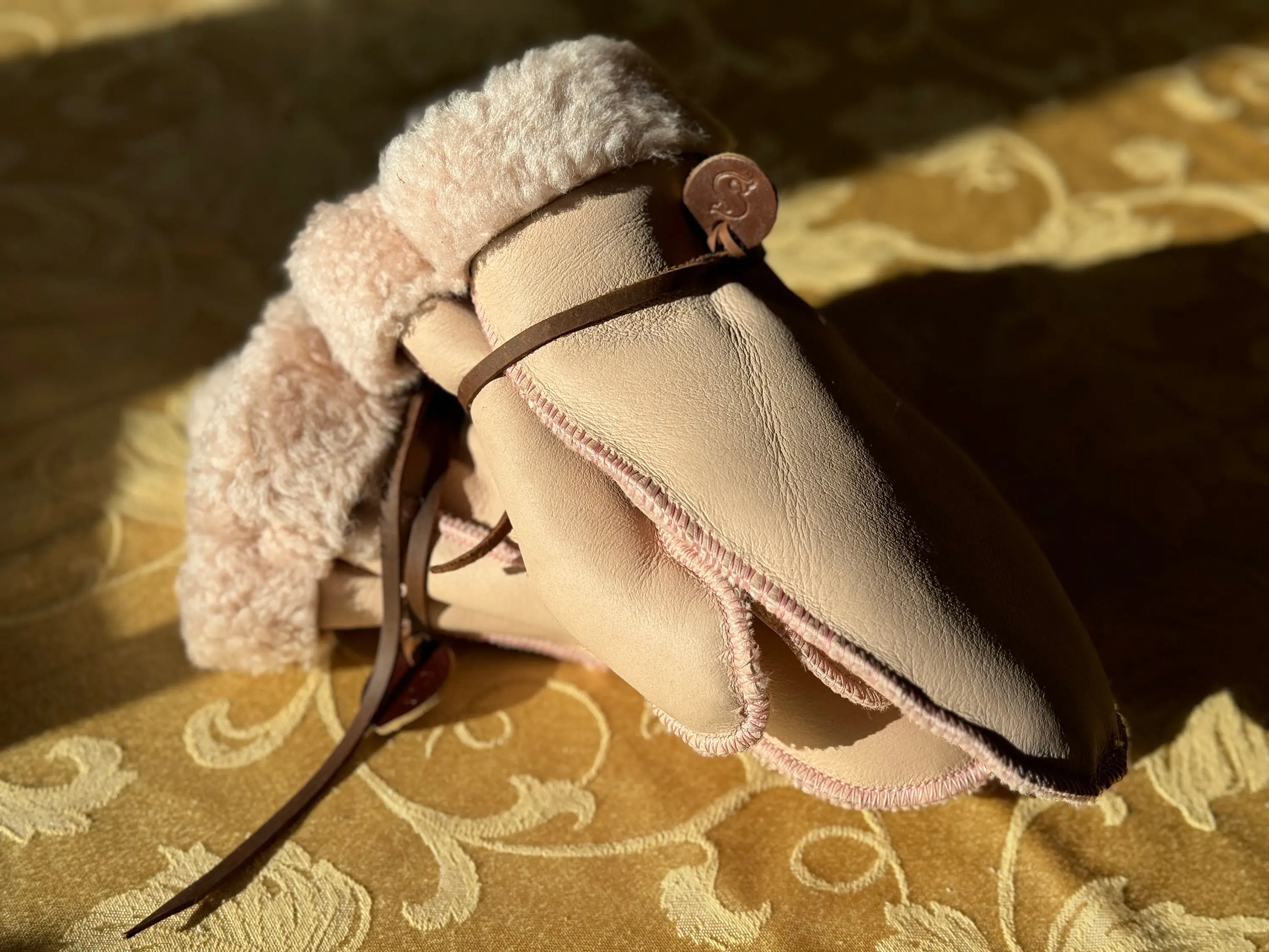 PINK Sheepskin Mittens - Handmade Mittens, Soft and Warm Wool, Men's Mittens, Winter Gloves, Gloves Men, Perfect Gift for Her