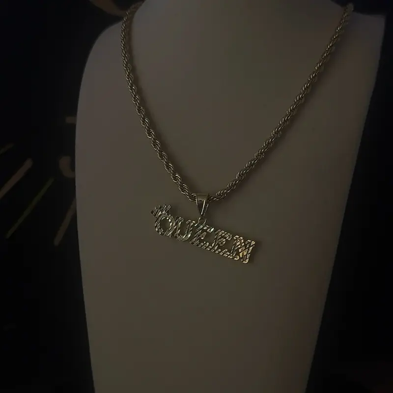 Gold Plated "QUEEN" Pendant, 24-Inch Rope Chain Necklace for her