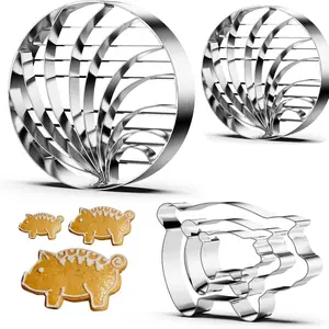 7PCS Stainless Steel Biscuit Molds,Including 2PCS Mexican Bread Shape And 5PCS Pig Shape,Stainless Steel Double-Sided Molds, Kitchen Supplies