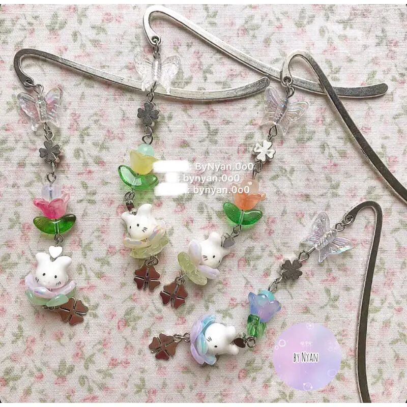 [NEW] Handmade Bunny Bookmark Charm, Cute Beaded Page Marker, Kawaii Reading Accessory