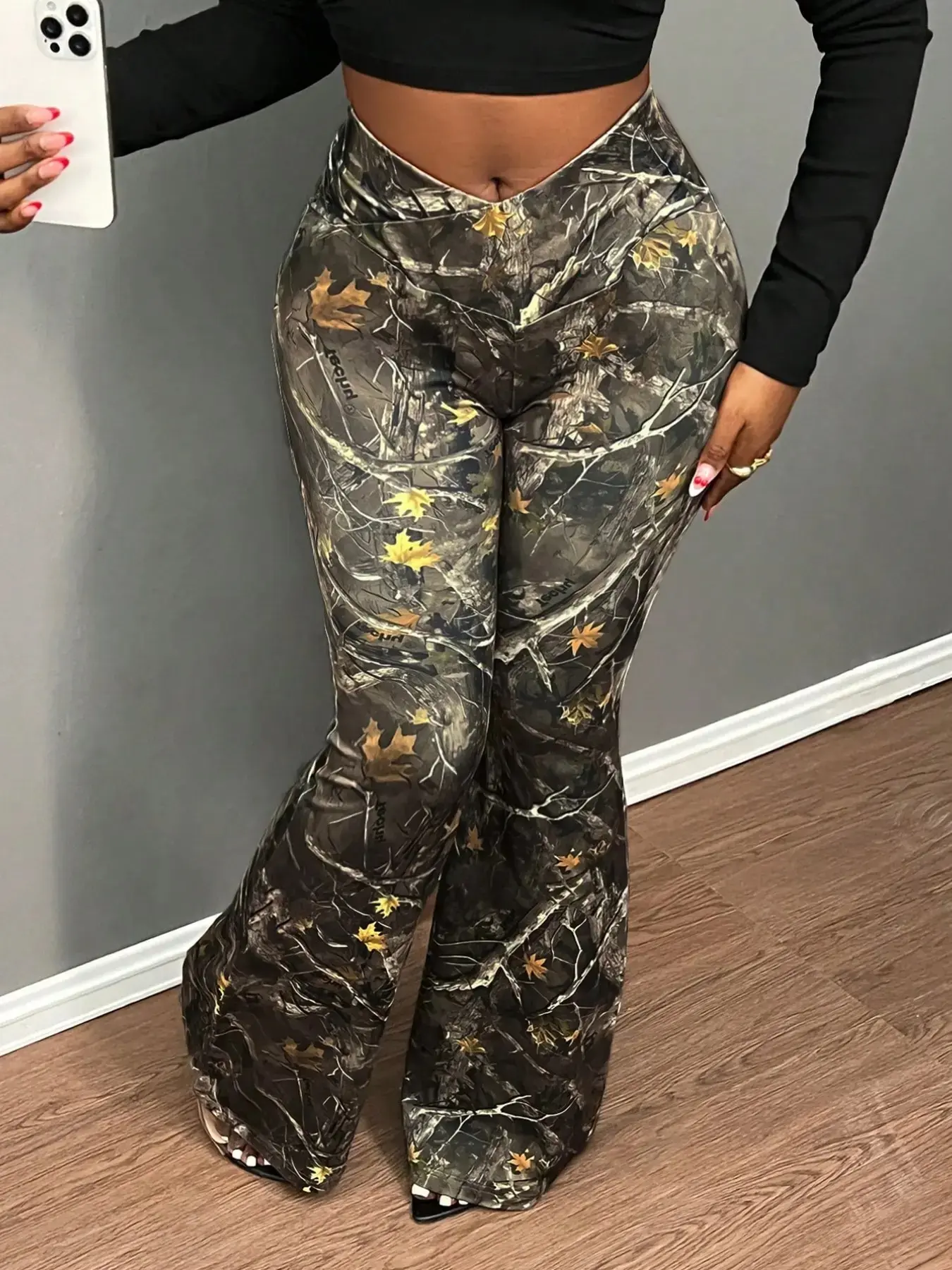 Plus Size Women's Tree Print Tropical Bell Bottoms Pants, Beach Vibe Pants, Casual Summer Fashion, Perfect for Dating, Festivals, Western Style Clothing, Womenswear