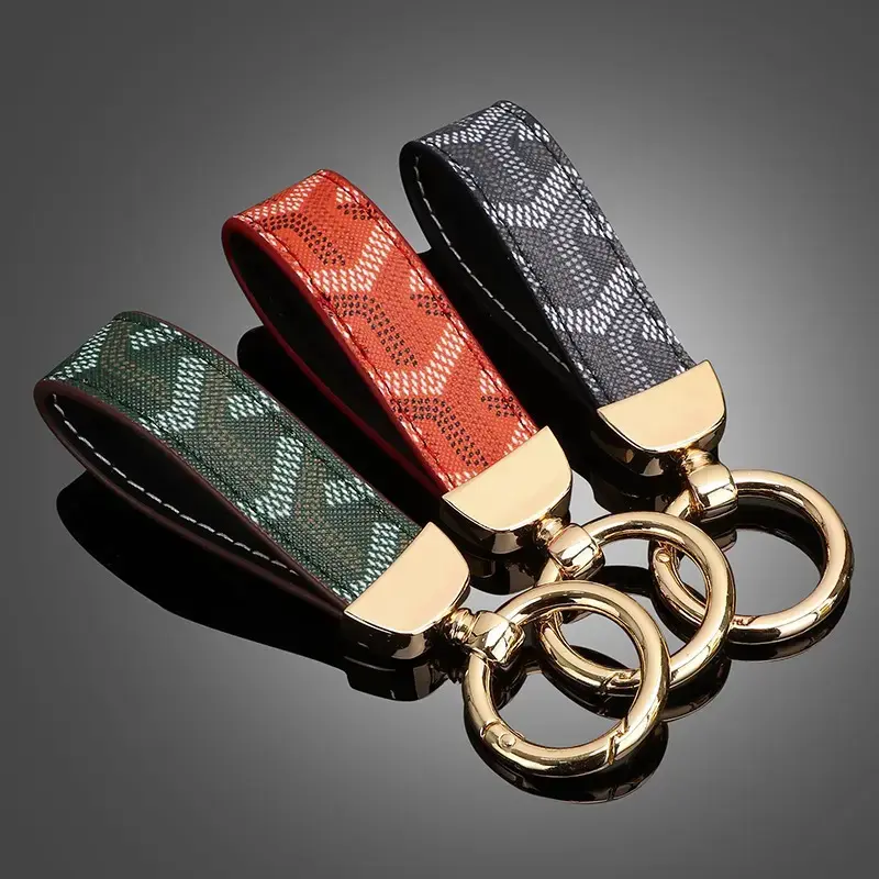 Trendy Vintage Monogram Car Keychain,Leather Print Metal Horseshoe Keychain with Split Ring- Universal Car Accessory, Fashion Keychain for Mini Gifts