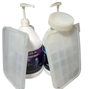 Customizable epoxy resin items
