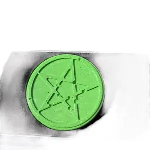 Handmade Resin Brooch Pin for Women - Fashion Accessory