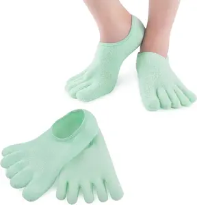 5-Toe Gel Lined Foot Moisturizing Socks,Aloe and Shea Infused Fuzzy Hydrating Socks for Women or Men,Soft Feet Moisturizer Spa and Pedicure Socks for Dry Cracked Heels(Large)
