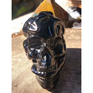 Obsidian Skull