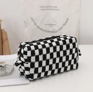Checkered Pattern Make Up Bags for Women - Perfect for Travel