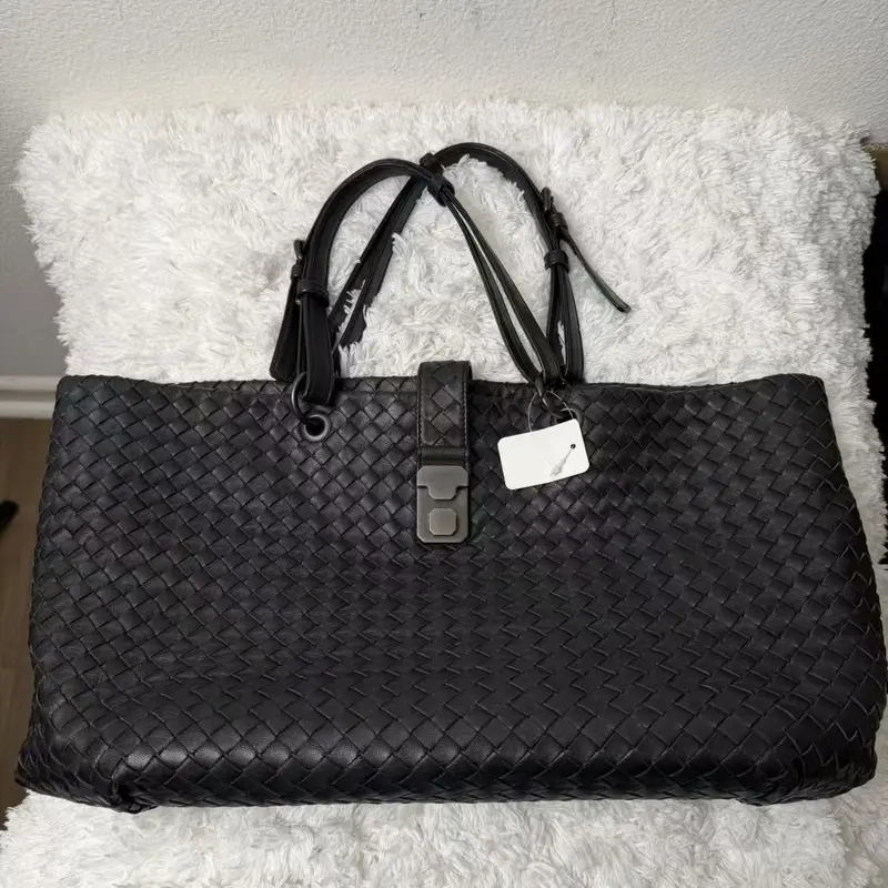 bottega veneta ostrich - TikTok Shop