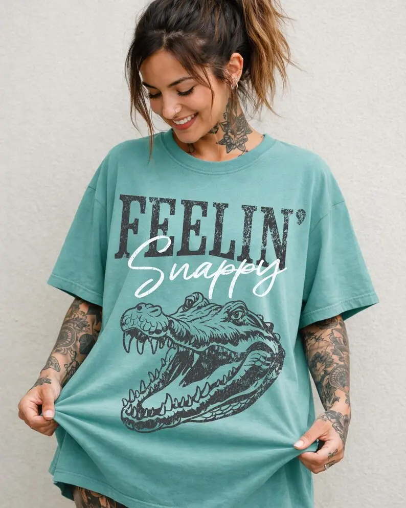 Distressed Comfort Colors Feelin' Snappy Funny Alligator T-Shirt | Trendy Sarcastic Gator Graphic Tee