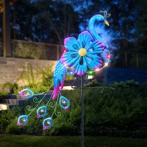 PeaRooster Windmill Floor Plug, Solar PeaRooster Garden Rotating Windmill with Flowers, Ideal for Outdoor Decoration, Metal PeaRooster Rotating Windmill Flowers, Enhance The Beauty Of The Garden, for Lawn And Garden Decoration.