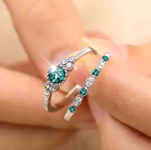 R59 – 925  Sterling Silver  Plated Green Color  Ring!