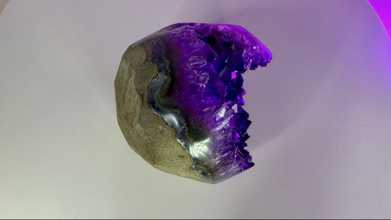 Natural 1kg+ Brazilian Amethyst Geode Cluster - Self-Standing Deep Purple Quartz Specimen (5") crystals for sale