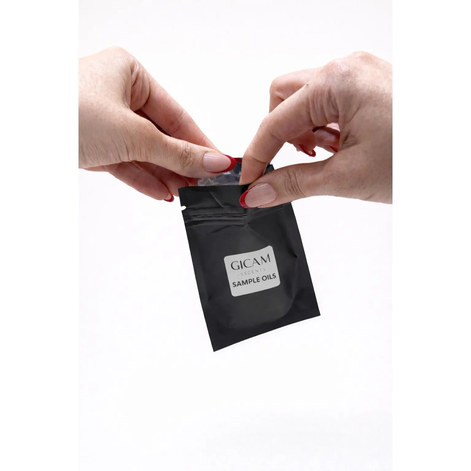 みゆみゆ　極美品 AP STUDIO 2021MODEL SCENTOF micro perfume samples - TikTok Shop