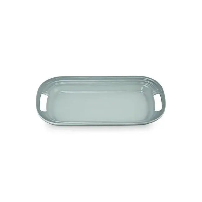 Le Creuset Classic Durable Oven-Safe Stoneware Serving Platter - 14 in Oblong Kitchenware, Oven-to-Table Cheese Platter for Dessert, Entertaining Use