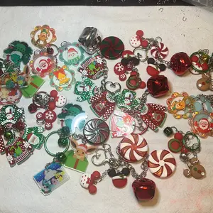 *New    Christmas charm keychains