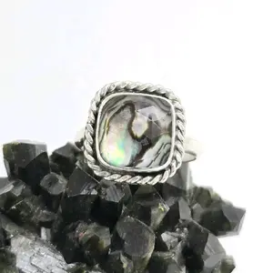 Jen's Jewels Abalone Quartz Doublet Sz 10 Ring, Abalone Ring, Ring Size 10