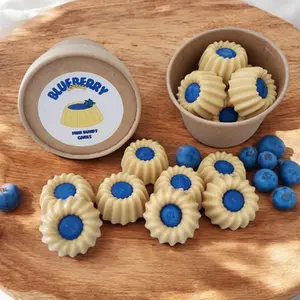 Blueberry Cobbler Mini Bundt Cake Wax Melts, Highly Scented Wax, Soy Wax, Sweet Scents, Realistic Wax Food