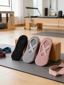 Women's Anti-Slip Grip Yoga Socks, Suitable for Pilates, Pure Ballet, Dance, Barefoot Exercise, 3/5/10 Pairs