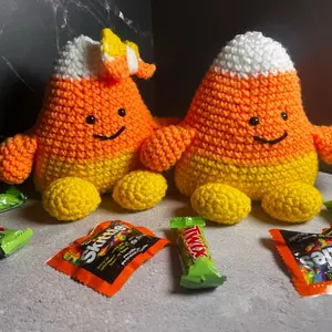 Handmade 7-Inch Crochet Candy Corn Plushie Kawaii Halloween Decor Cute Fall Gift Soft Amigurumi Plush Toy for Kids