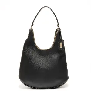 Pre-owned FENDI leather Shoulder Bags Black Selleria Hobo Shoulder Bag