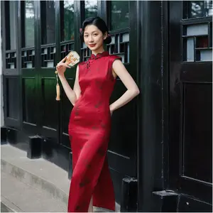 Crimson Floral Qipao Dress | Neo-Chinese Cheongsam, Modern Oriental Dress, Elegant Evening / Daily Wear