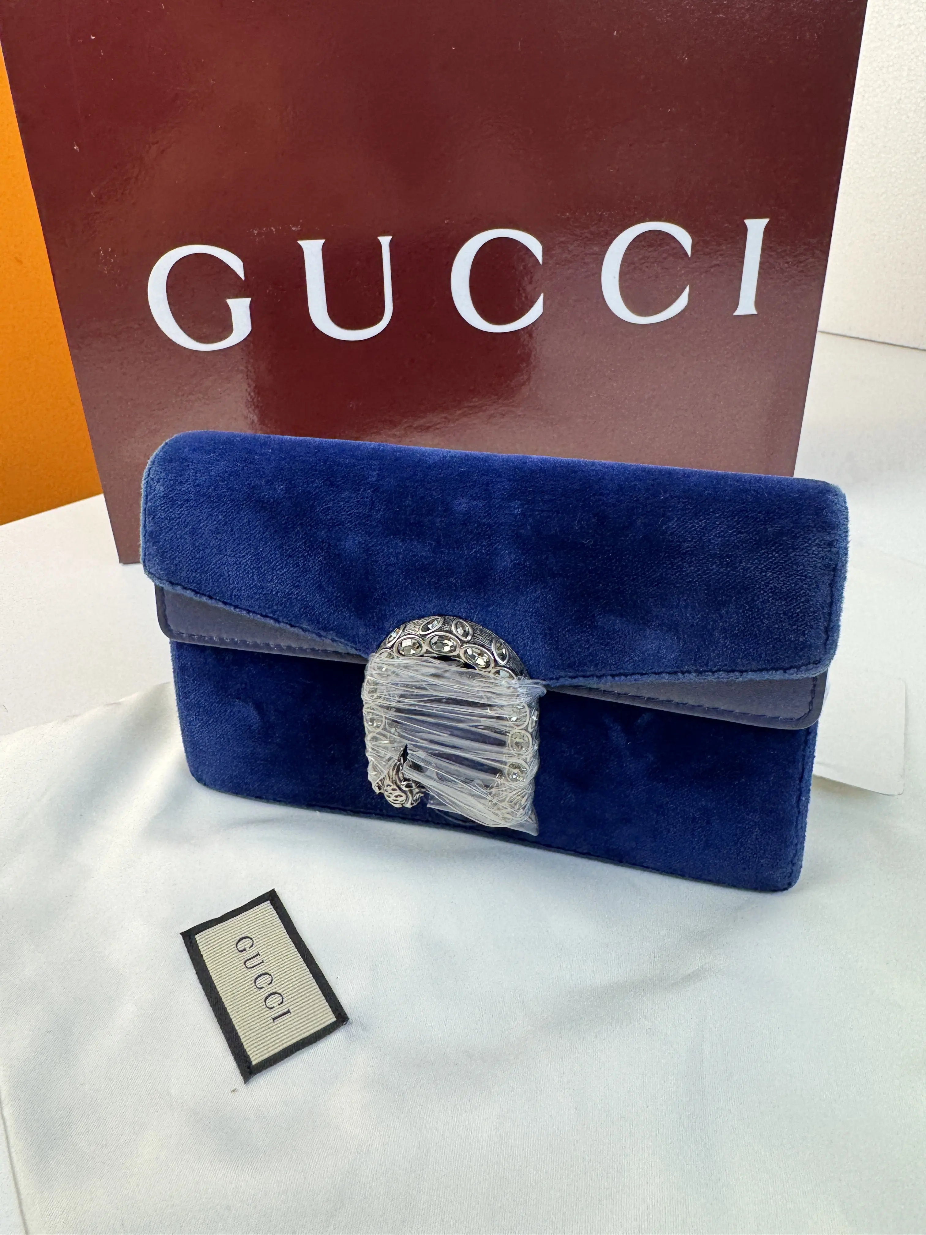 Pre-owned GUCCI Dionysus Super‑Mini Deep Blue Velvet Cross‑body Bag MSSJ