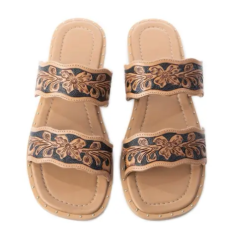 Santa Fe Daisy Slides  - Women's Flat Summer Footwear with Decorative Strap and Comfortable Fit - Walking Shoes, Girl