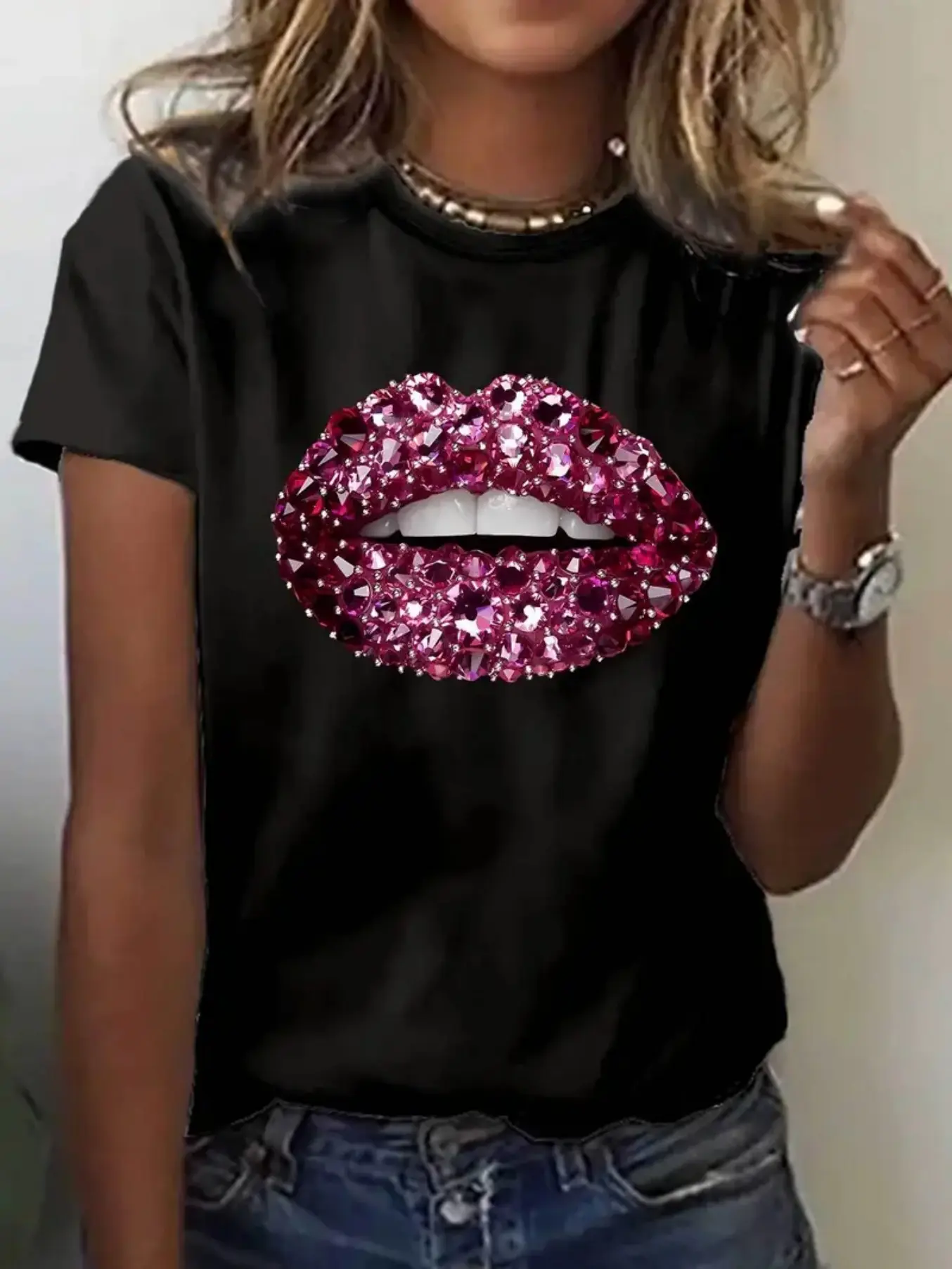 Sparkling sequined lip print women's t-shirt-black unisex soft cotton short sleeve t shirt, vintage graphic casual tee for men women teens, perfect birthday holiday gift for camping travel gym daily street  wear