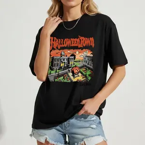 Women's Halloween Town T-Shirt, Vintage Spooky Graphic Tee, Retro Halloween Pumpkin Scene Short Sleeve Top, Casual Holiday Party Shirt