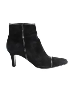 Pre-owned Salvatore Ferragamo Women's Salvatore Ferragamo Mid Heel Ankle Boots in Black Suede  by Rebag