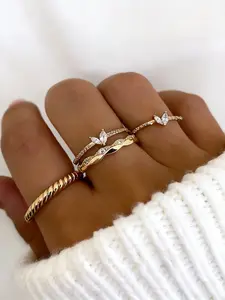 4-Piece Gold Diamond-Studded Ring Set, Niche Light Luxury Stackable Rings, Stacking Rings, Elegant Everyday Ring, Versatile Exquisite Jewelry for Commute, Perfect for Women's Daily Wear, Ideal Gift for Friends and Besties