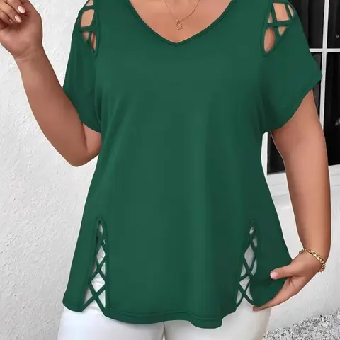 Plus Size Short Sleeve T-Shirt, Fashionable Women's Off-Shoulder Cross Top, Casual Summer Wear, Casual Everyday Tops, Comfortable and Stylish