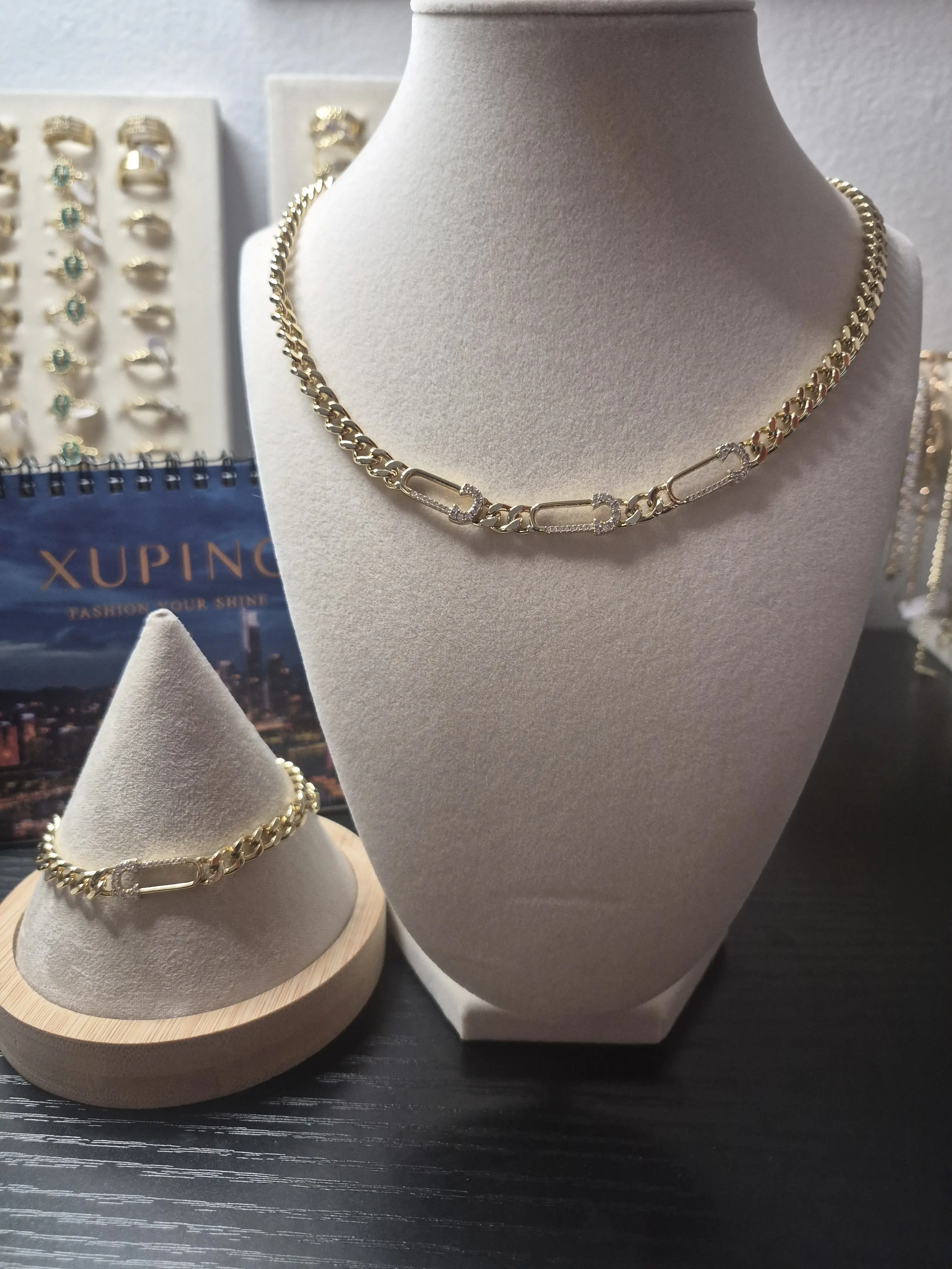Xuping 14K Gold Laminated Chain Necklace Set